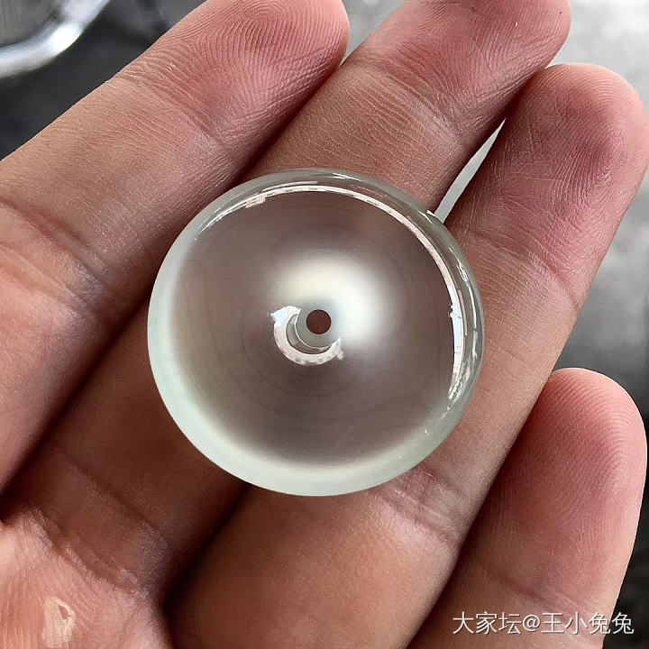 到底何谓龙石种？_翡翠