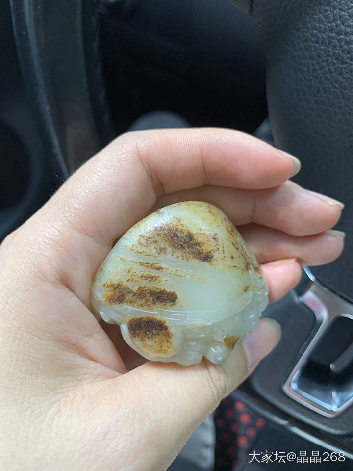 果然暗处才能拍出她的油润感_和田玉
