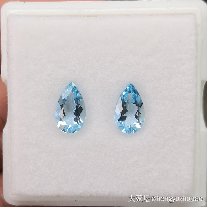 小规格颜色浓郁水滴形海蓝宝配对，一对2.34克拉，总价不贵。_彩色宝石