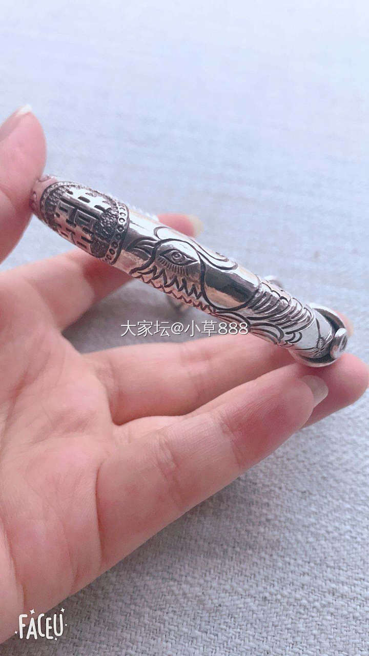 等了5个月的息镯终于到了，感觉把整个夏天都戴在了手上_手镯银