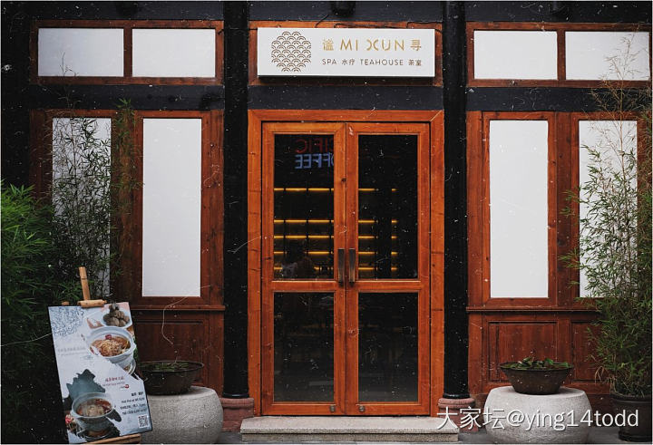 喜欢街拍，记录生活_摄影