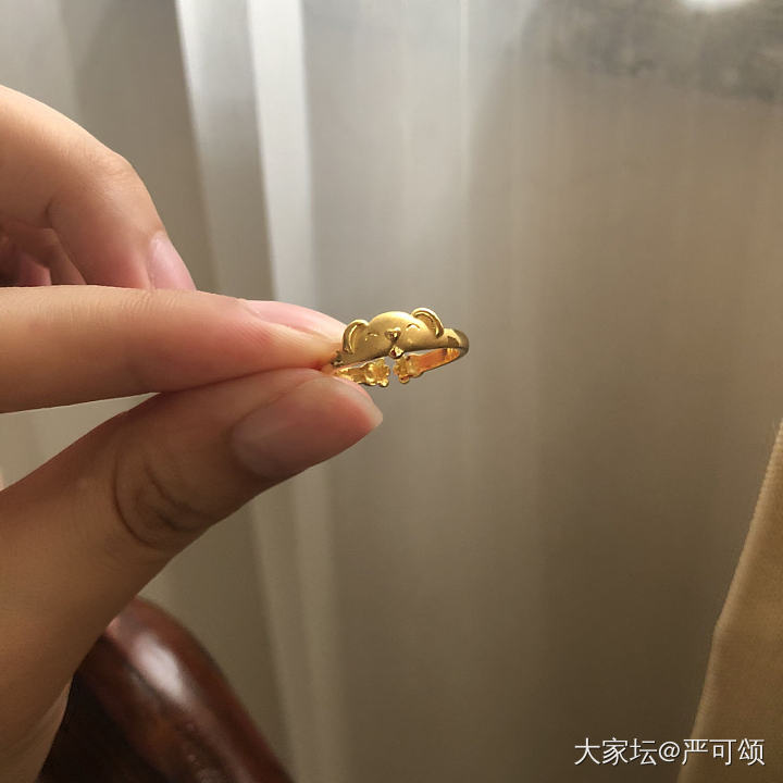 求看各位精致的小戒指_戒指