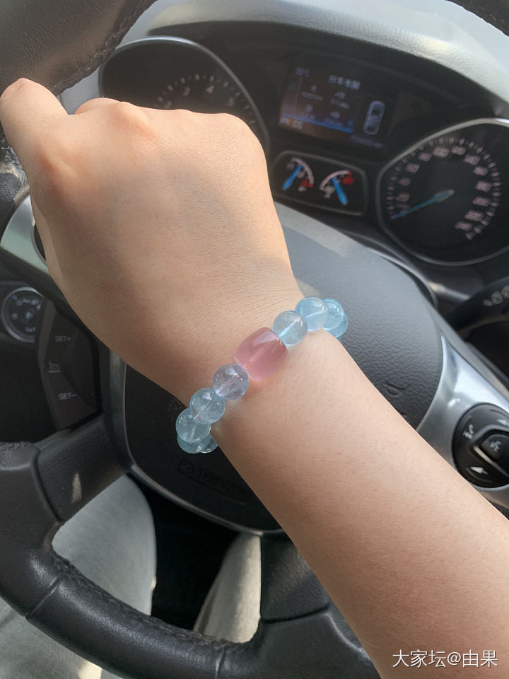 换着戴，天天开心！_海蓝宝碧玺蜜蜡翡翠
