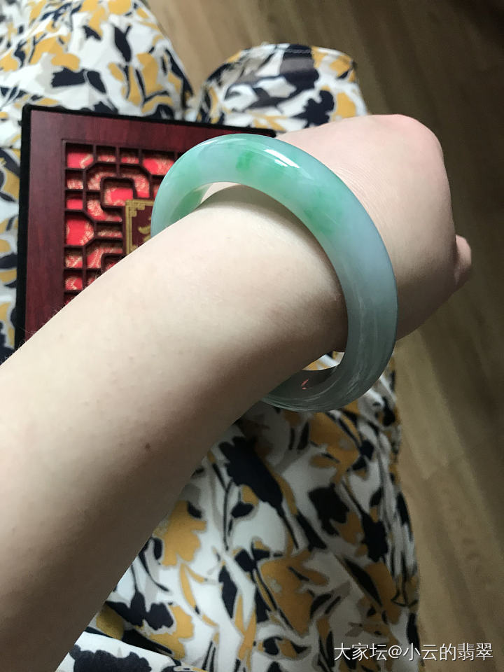 前几天差点把它贱卖了，哈哈，也不知道为什么突然那么想升级，自刀了那么多还有人砍价..._翡翠