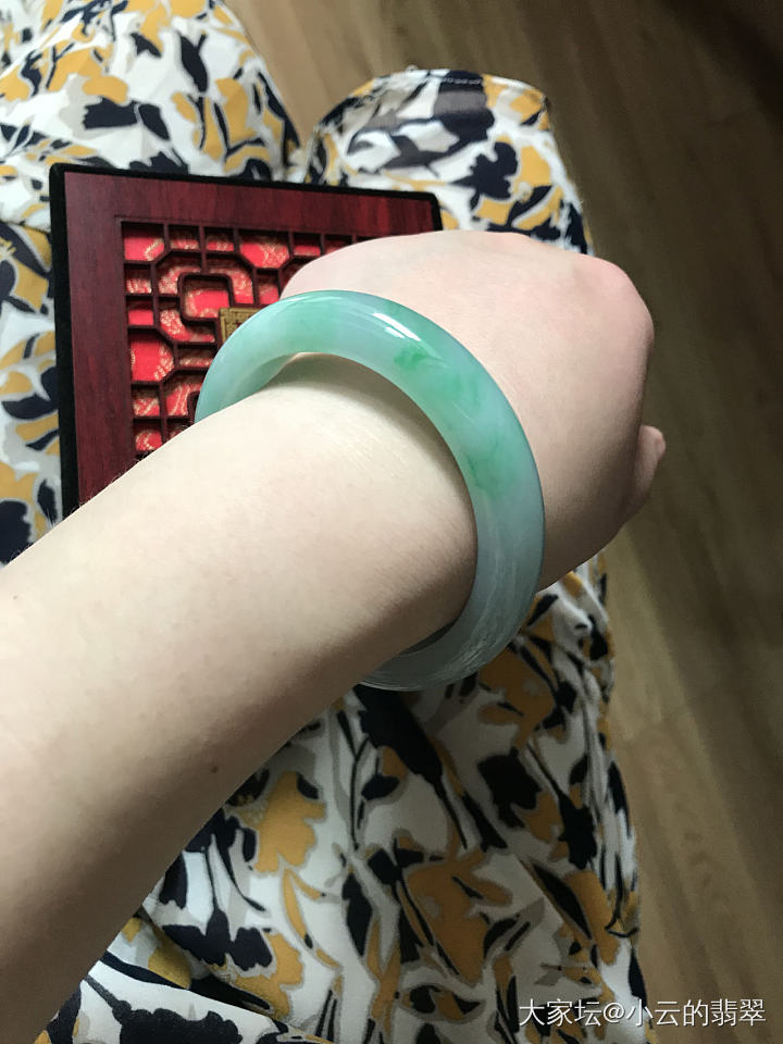 前几天差点把它贱卖了，哈哈，也不知道为什么突然那么想升级，自刀了那么多还有人砍价..._翡翠