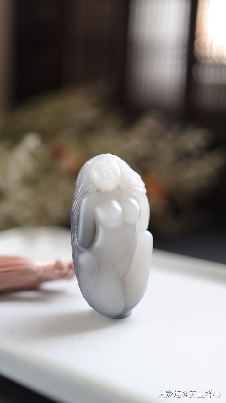生活可以繁花似锦，也可以素衣禅心
日月星辰，车水马龙，山间草木，都是值得深爱的事物_首饰