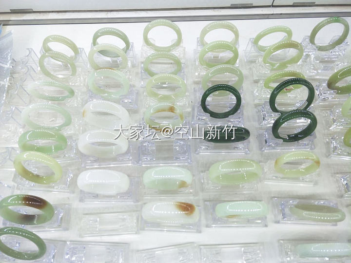 且末料最大集中地——新疆库尔勒_和田玉