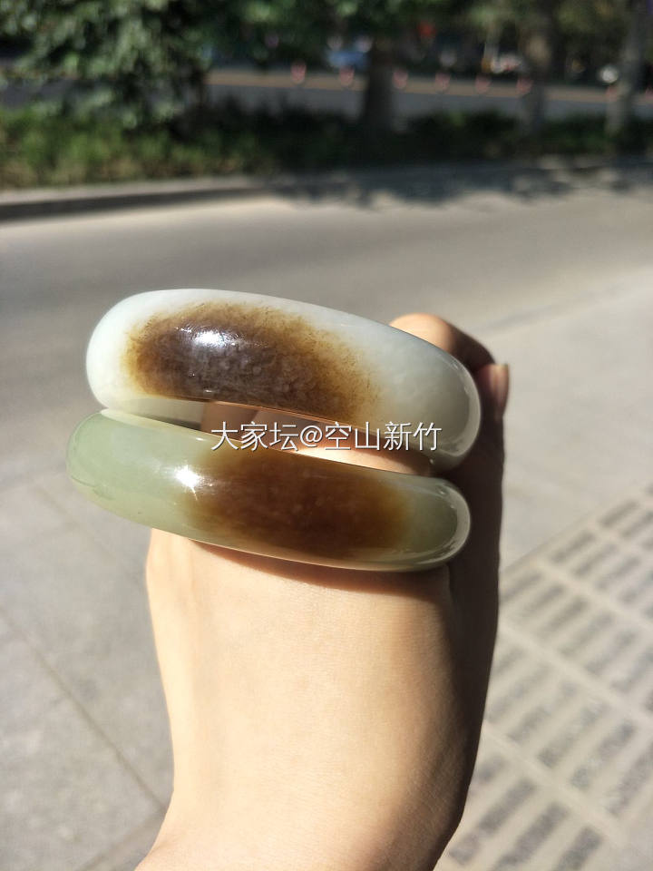且末料最大集中地——新疆库尔勒_和田玉
