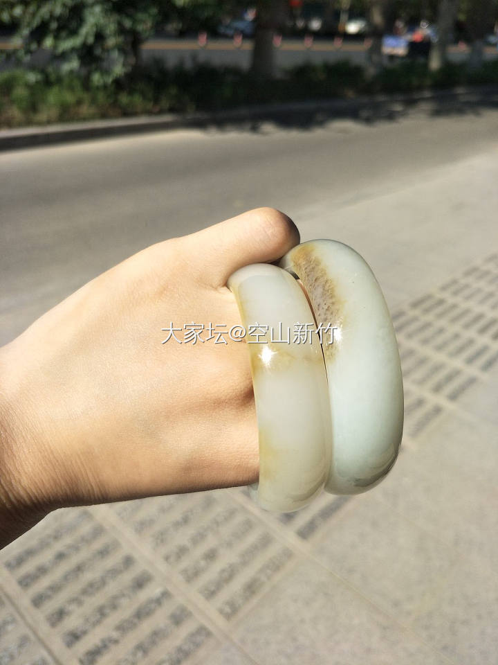 且末料最大集中地——新疆库尔勒_和田玉
