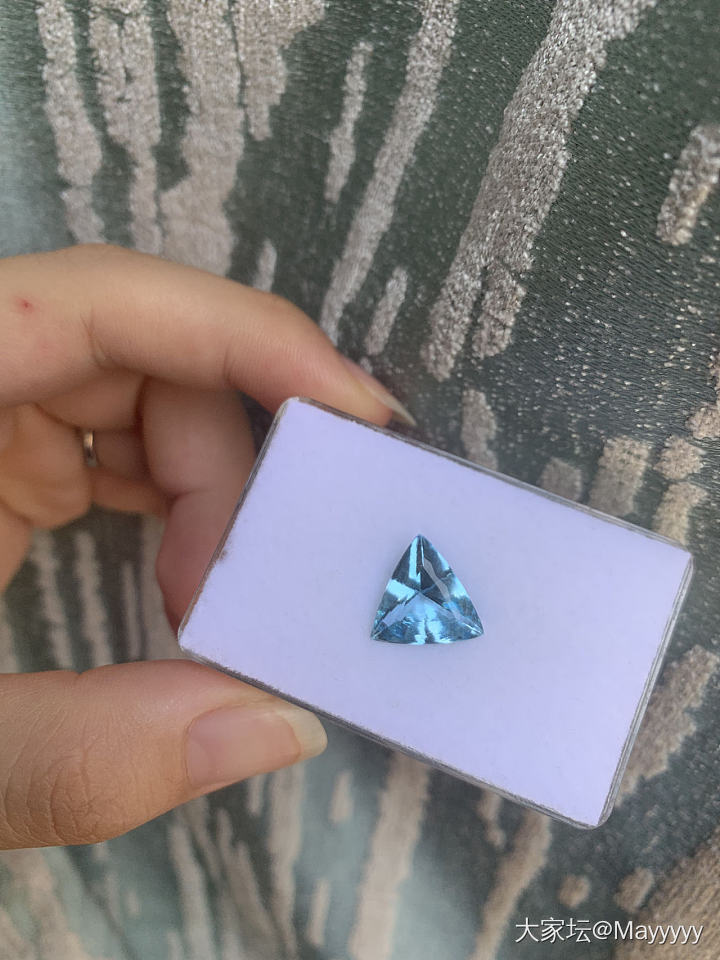 三角海蓝宝做戒指好看么？姐妹们有没有好看的存图_海蓝宝