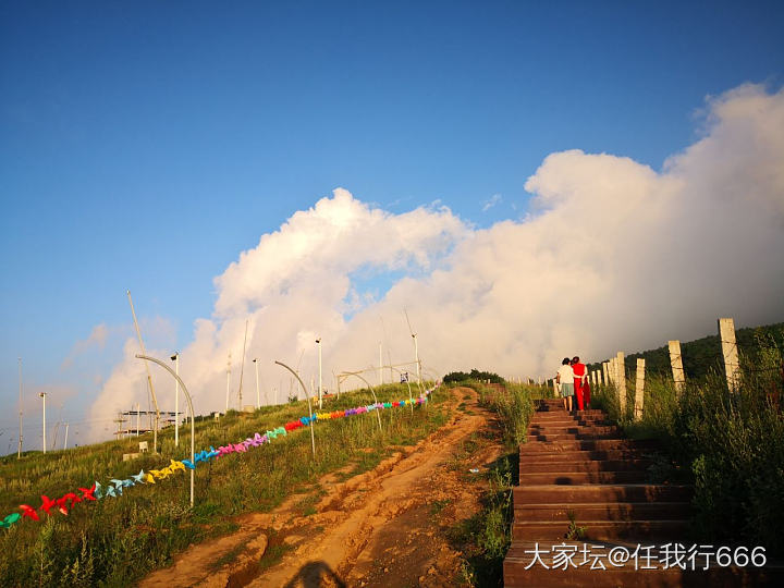 在家郁闷带孩子上山去玩_景色