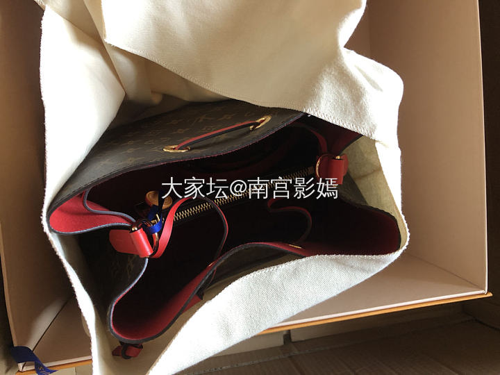 第一次在微信官网买lv_路易·威登包包