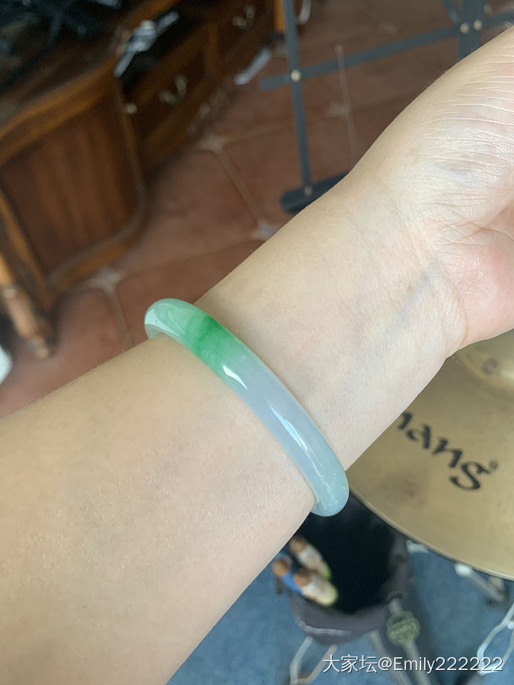 一点翠😅_手镯翡翠