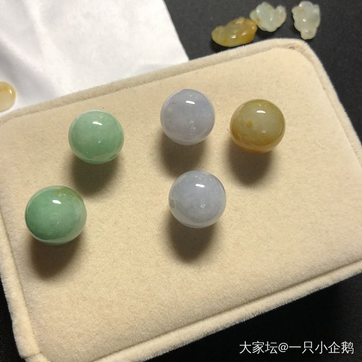 猜价格～戒指金重12克，其他的是赠品～_花件翡翠