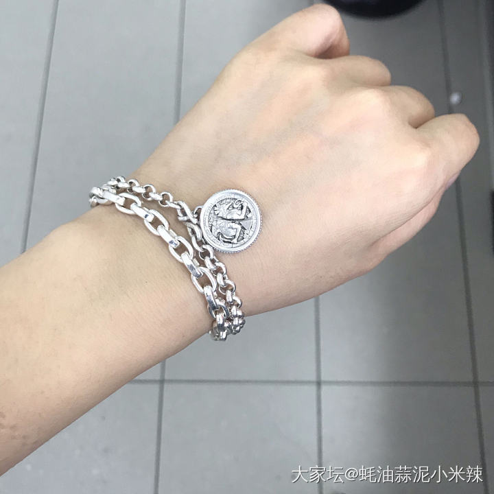 你们今天左手都带了什么_银手饰文玩
