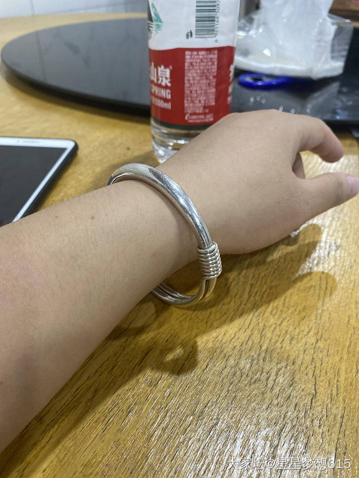 你们今天左手都带了什么_银手饰文玩