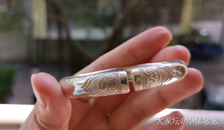 近一年入的银子：绞丝三窗，三生三世，鱼乐，倾城；蝶簪_手镯银