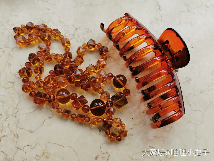 如虎添翼的大花花_颈饰琥珀
