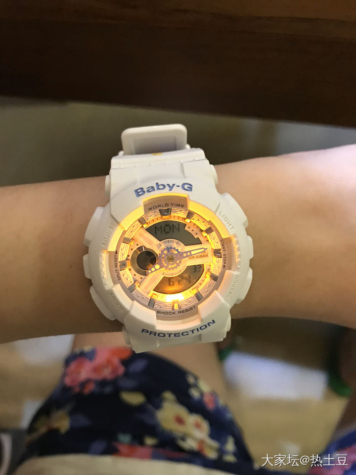 戴上我的baby G 假装一只小学鸡_挂件翡翠手表