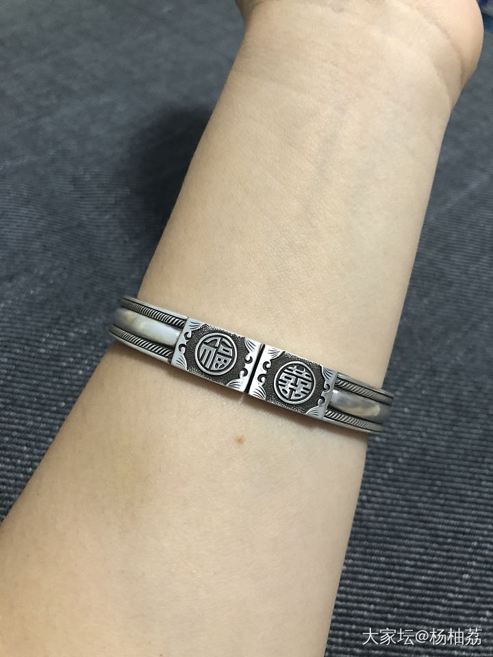 银镯的执念_手镯银