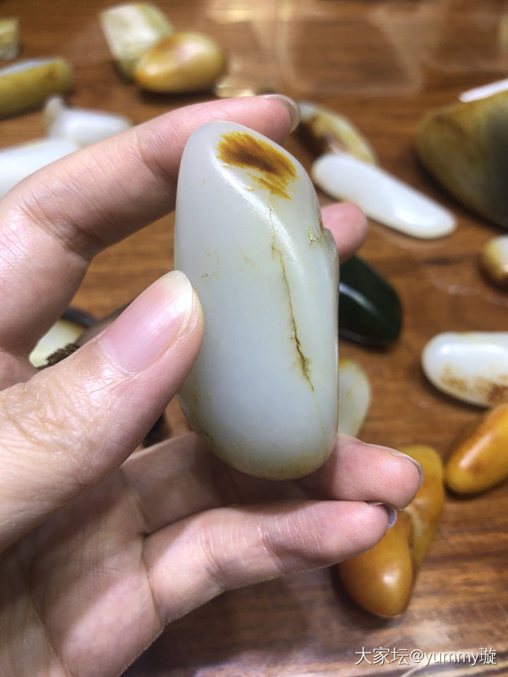 看看毛孔_和田玉