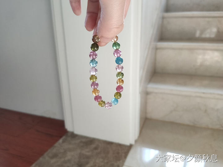 水一贴，一千块的碧玺，不知道有没有买贵_金碧玺