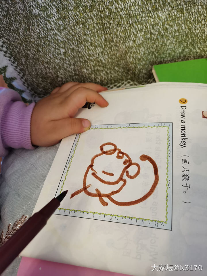 我家刚满三岁两个月宝宝画的🐒_幼儿