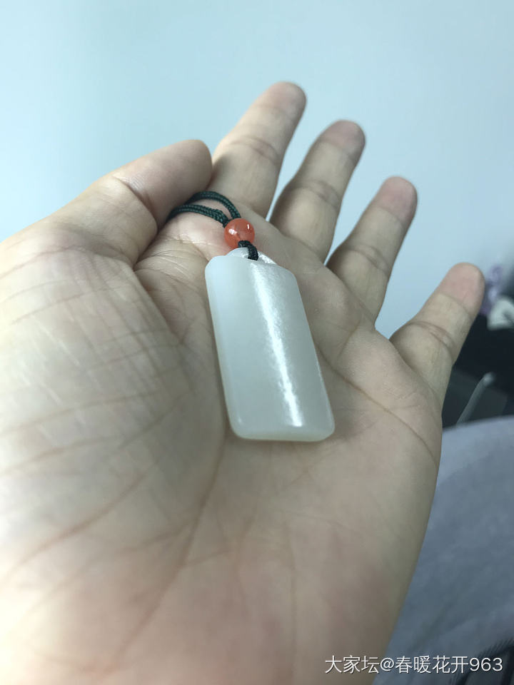 一个和田玉的小牌牌_牌子挂件和田玉