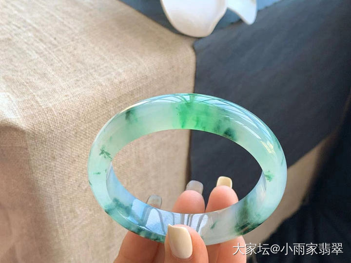 暖冬新品，翡翠正品A货缅甸珠宝饰品附证书!_翡翠
