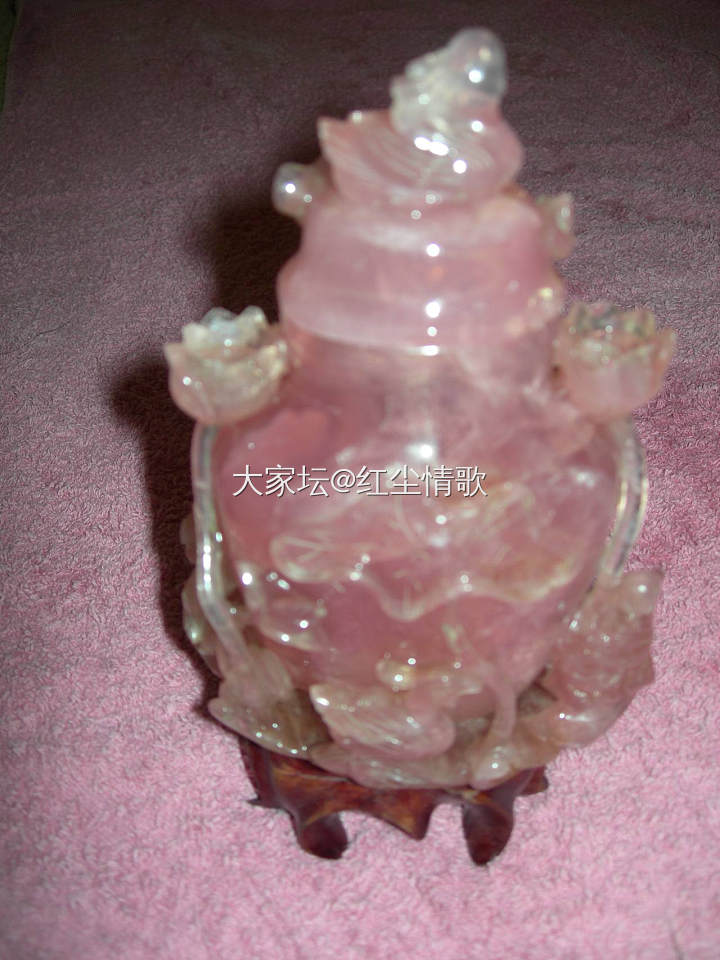 咱的藏品 乾隆工，漏空雕  碧玺荷莲熏香盖尊，