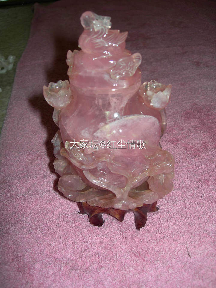 咱的藏品 乾隆工，漏空雕  碧玺荷莲熏香盖尊，