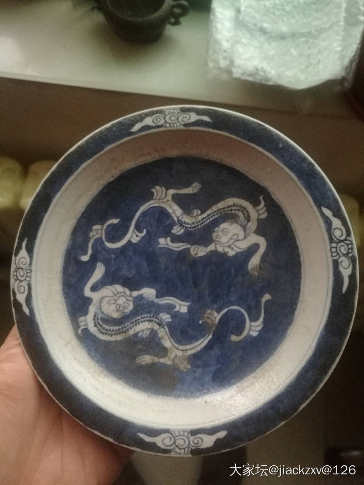 青花盘青花料像石子青_陶瓷