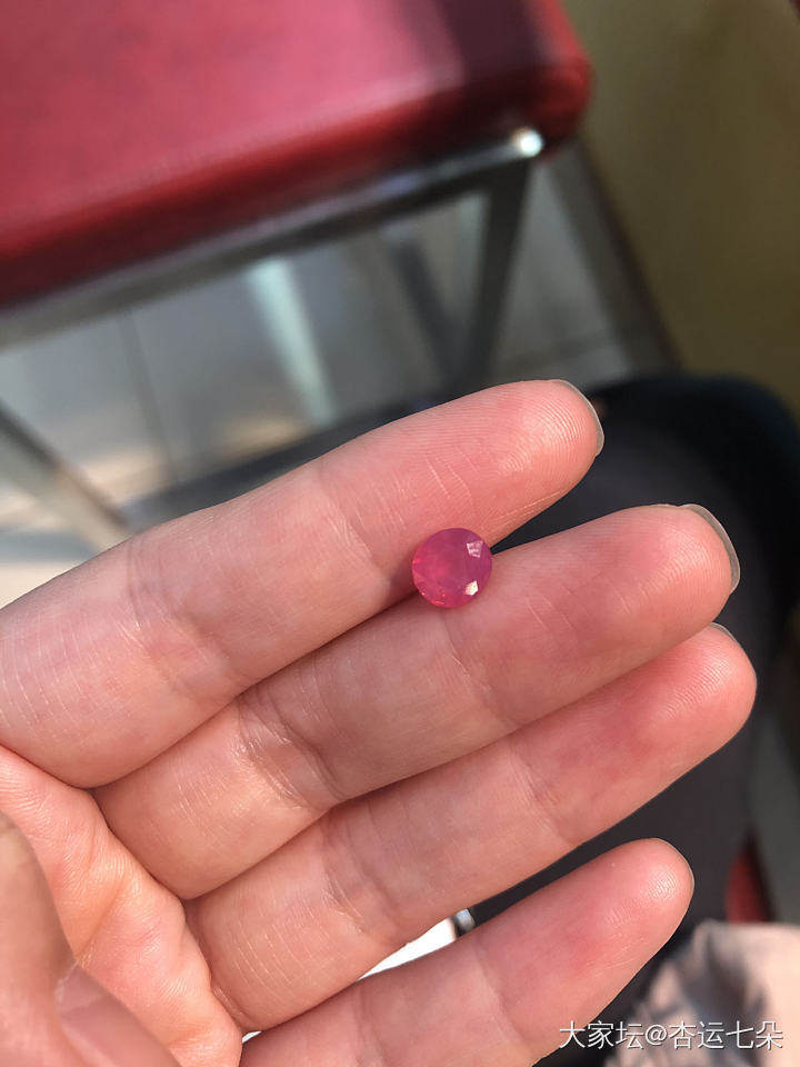 晶体比较浑浊的彩宝你们会收吗？_尖晶石