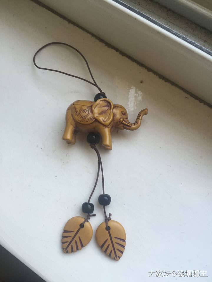 来来来 秀出你的手机挂件_和田玉