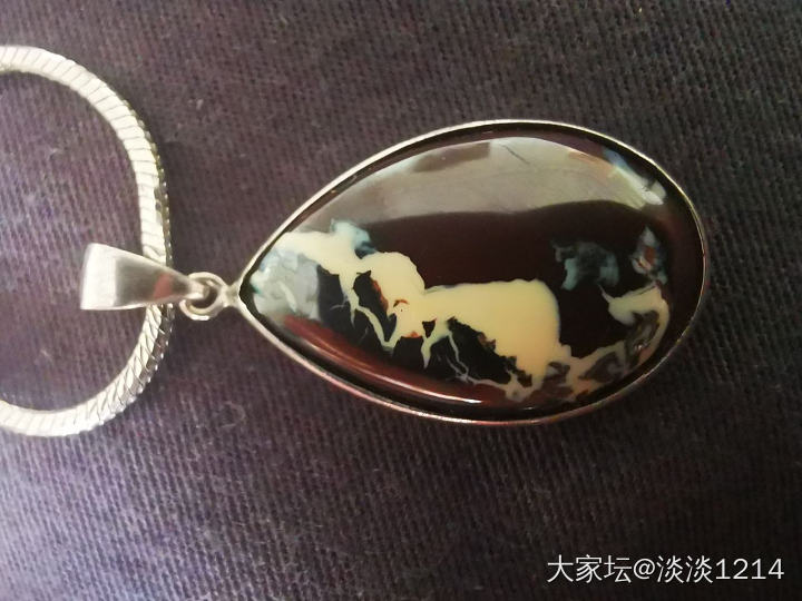 这个母岩 品质怎样 谁会看看 什么价位。谢谢_玉石