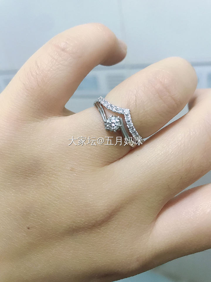 新年快乐 一切顺顺顺_戒指钻石