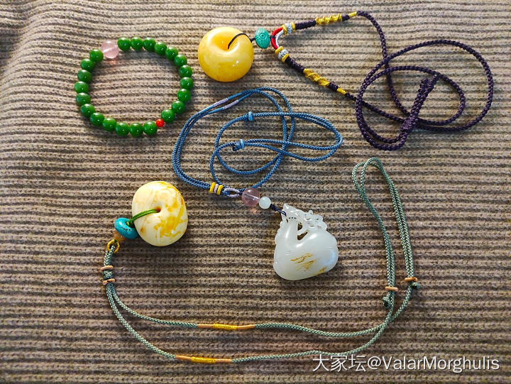 新年换新衣~_手工diy和田玉