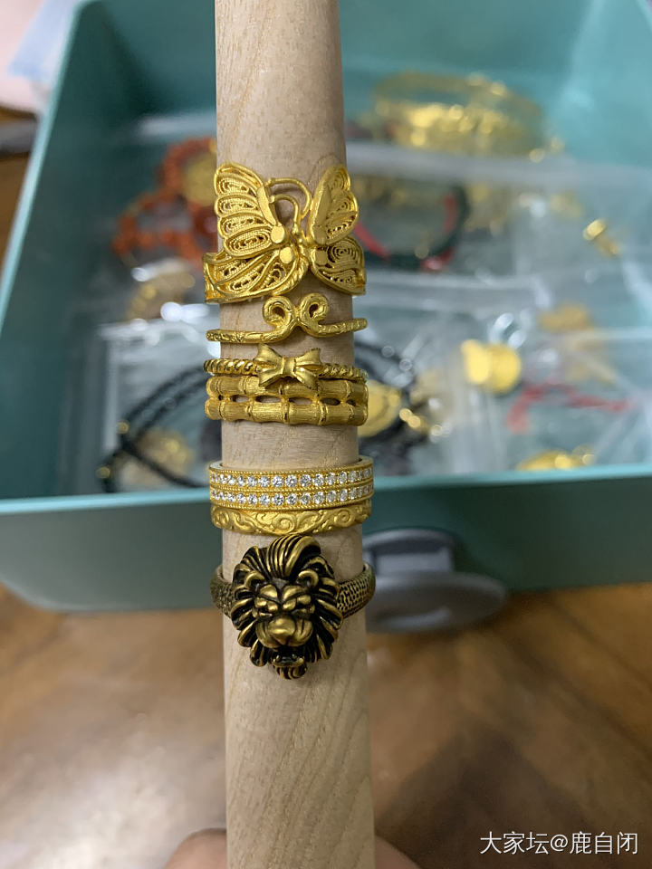 仅有的几枚足金戒指_金