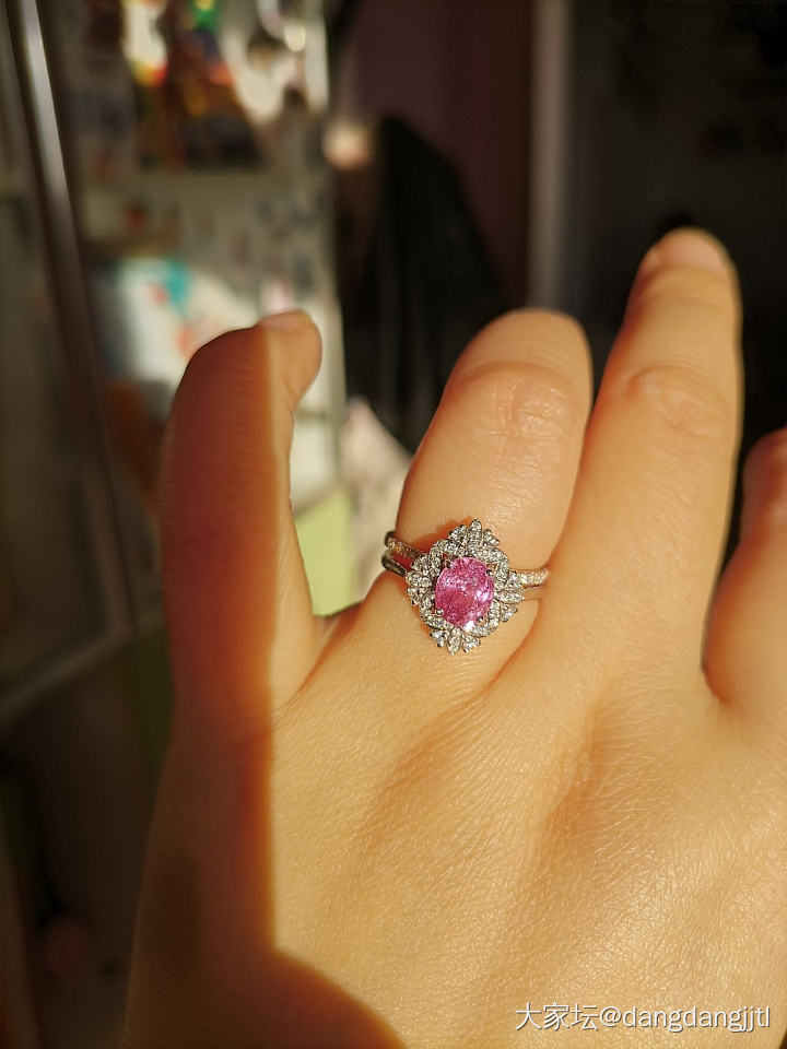 刚做出来的粉粉嫩嫩的粉蓝宝戒指，可惜不适合我_戒指蓝宝石