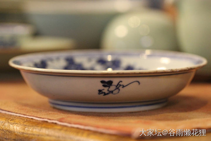 一只雍正席文款折沿三多盘~_陶瓷