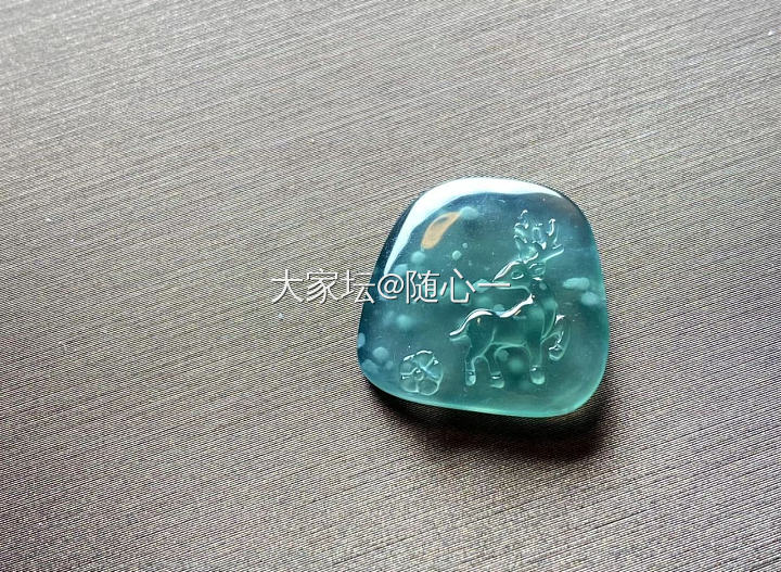 千位数的鹿牌，是否值得入。_翡翠