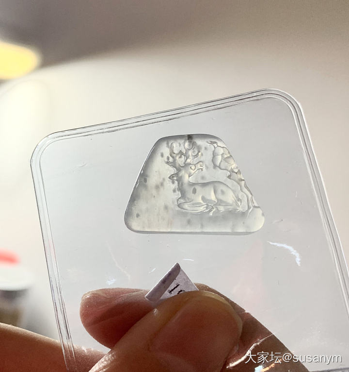 千位数的鹿牌，是否值得入。_翡翠