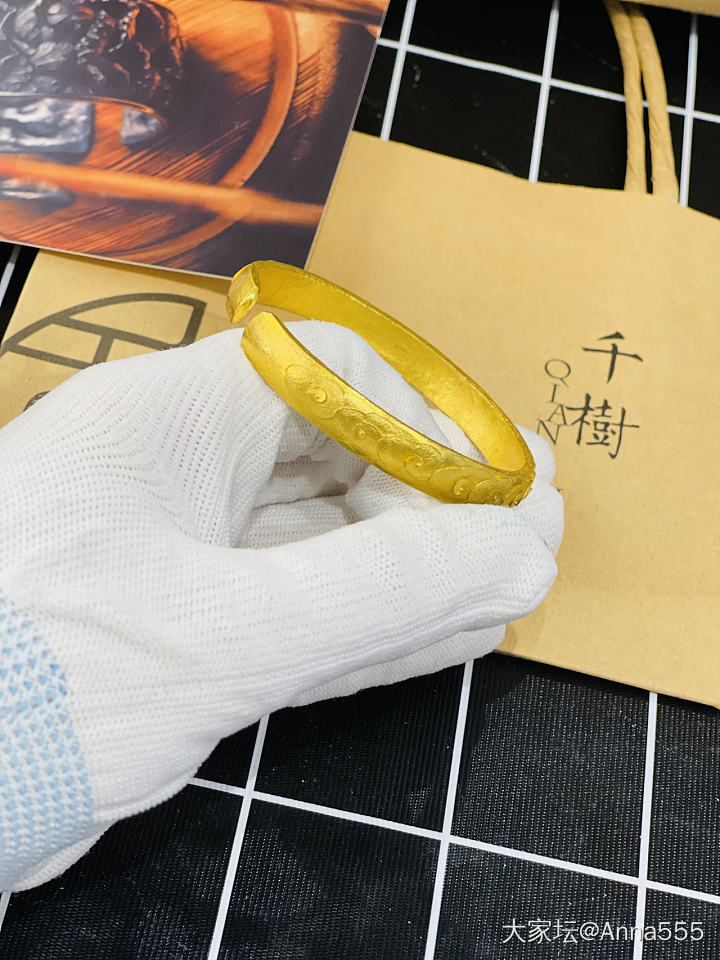 去实体店看了千树，只能过过眼福了_手镯商户金