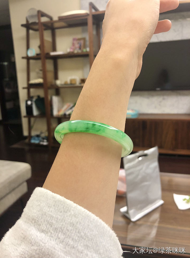 晚饭后撸我的宝贝啊_手镯和田玉翡翠