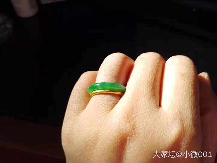 我的绿戒子 越戴越喜欢