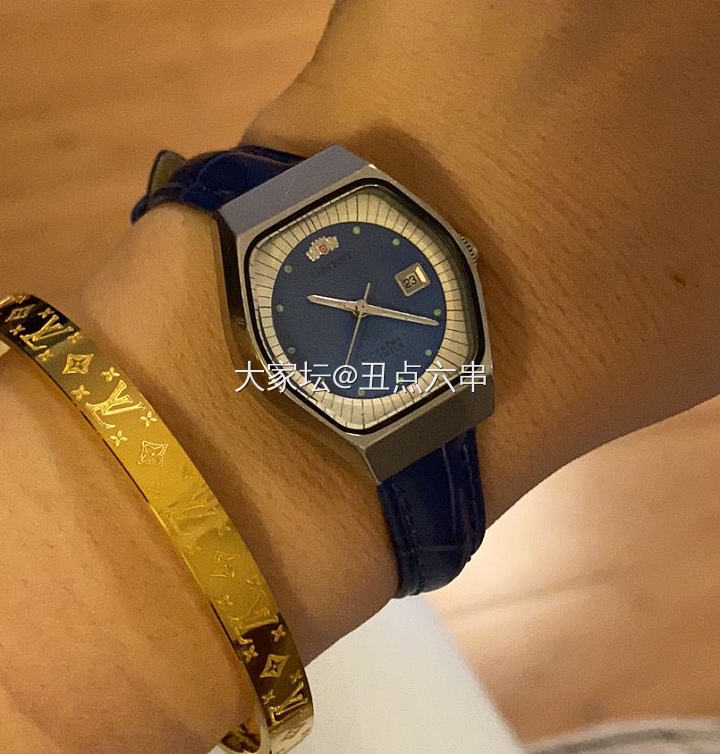 200块的上海表也很香～😆_手表