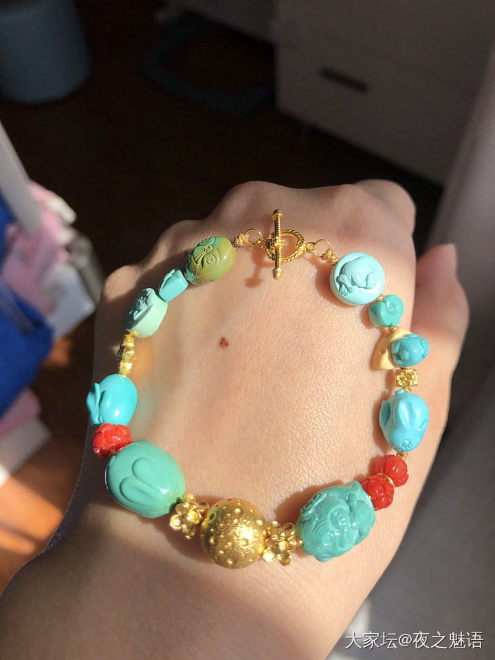 绿松怎么可以这么美，太犯罪了_文玩松石