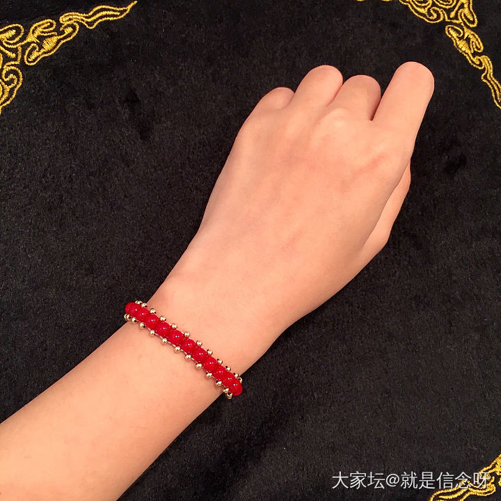 仿古董串的珊瑚手链，大爱_手链珊瑚