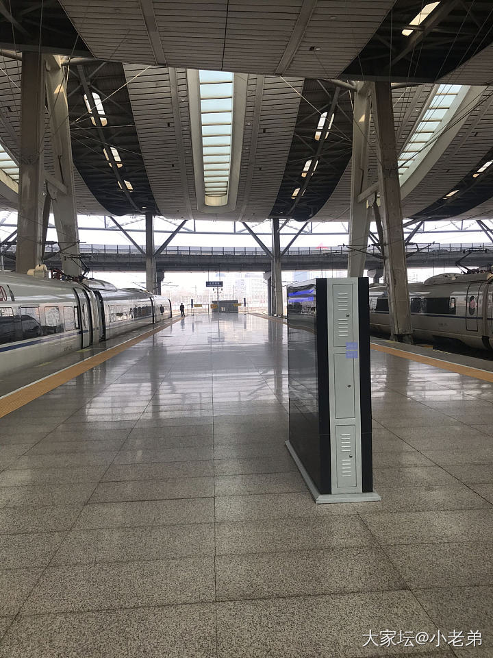 一路高铁➕✈️。终于到和田了。漂亮的古力我来啦😄（重点还是买玉）