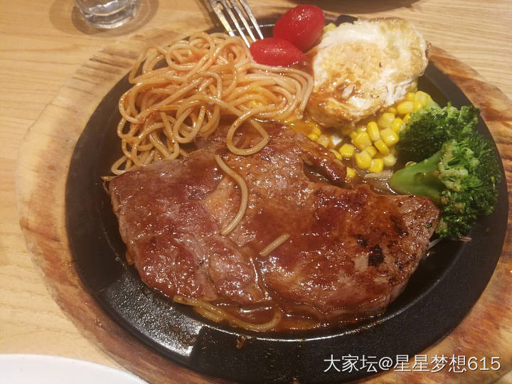 美女聚餐，饱了！_美食